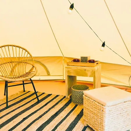 Les Insolites Du Domaine D'haulme Campismo de Luxo
